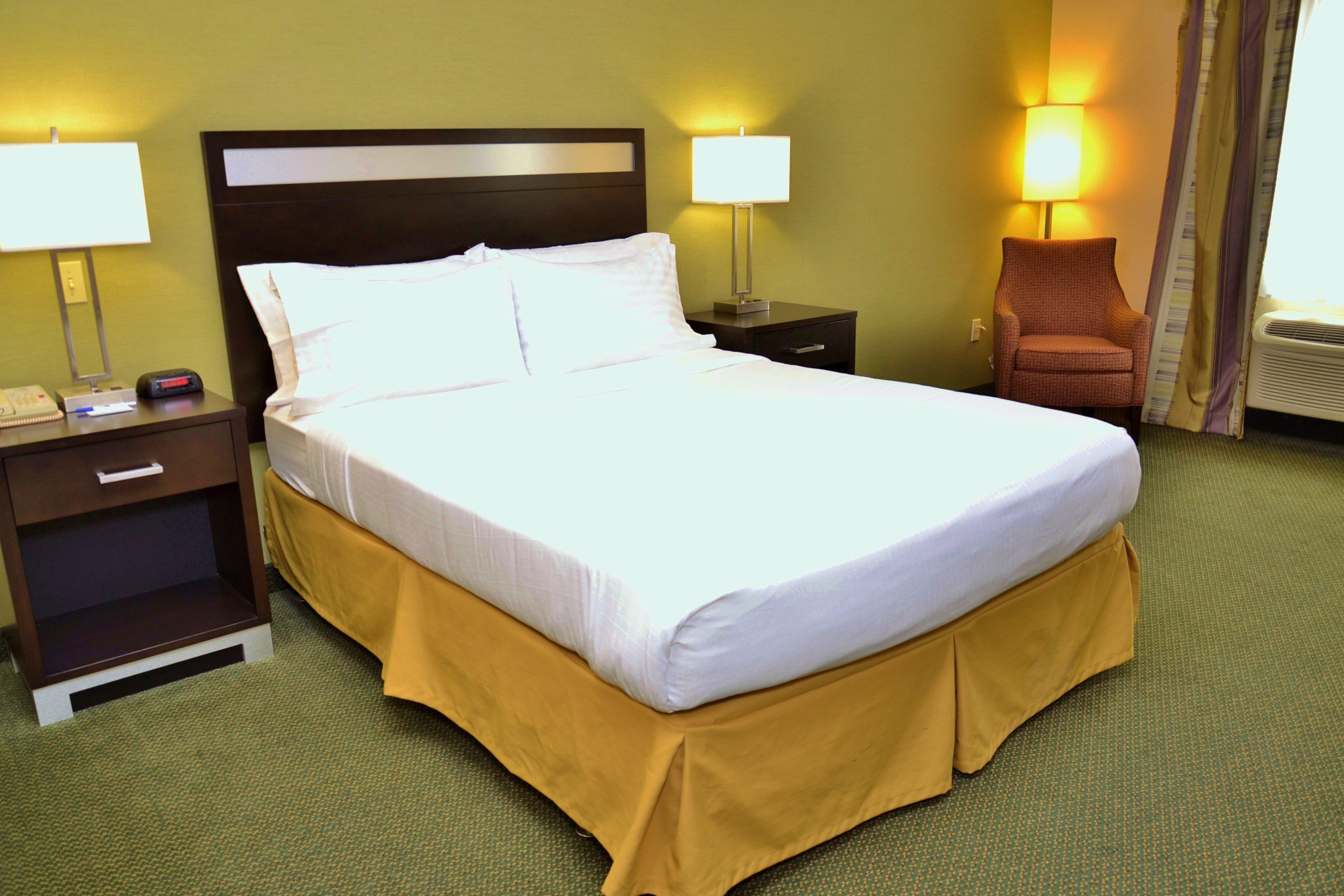 Holiday Inn Express Hotel & Suites Center Township, An Ihg Hotel Monaca Bagian luar foto