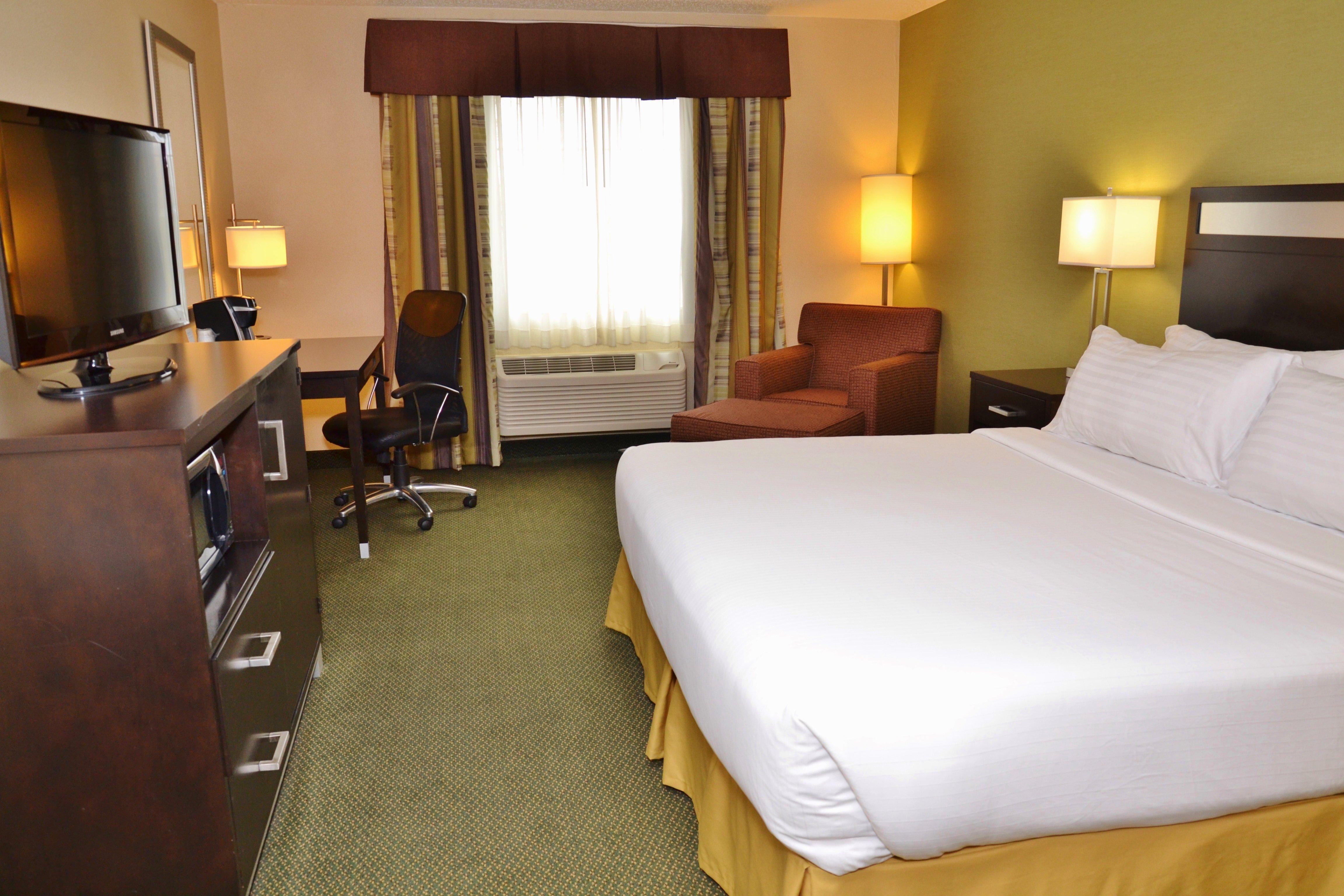 Holiday Inn Express Hotel & Suites Center Township, An Ihg Hotel Monaca Bagian luar foto
